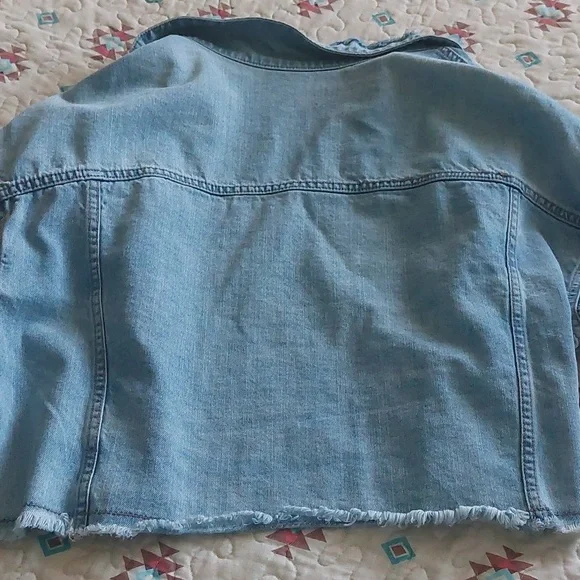 Jean Jacket XL - Picture 10 of 16
